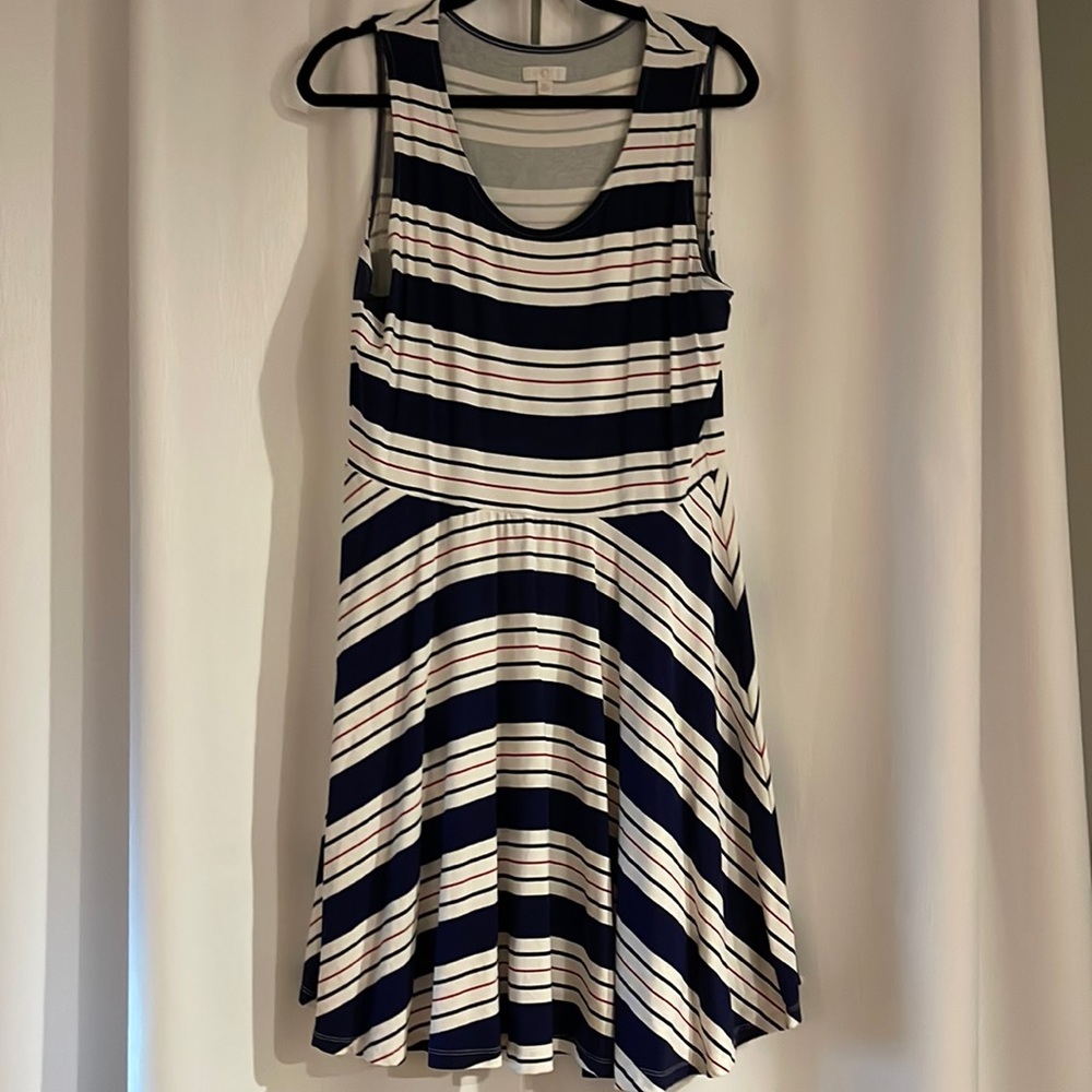 Sleeveless dress